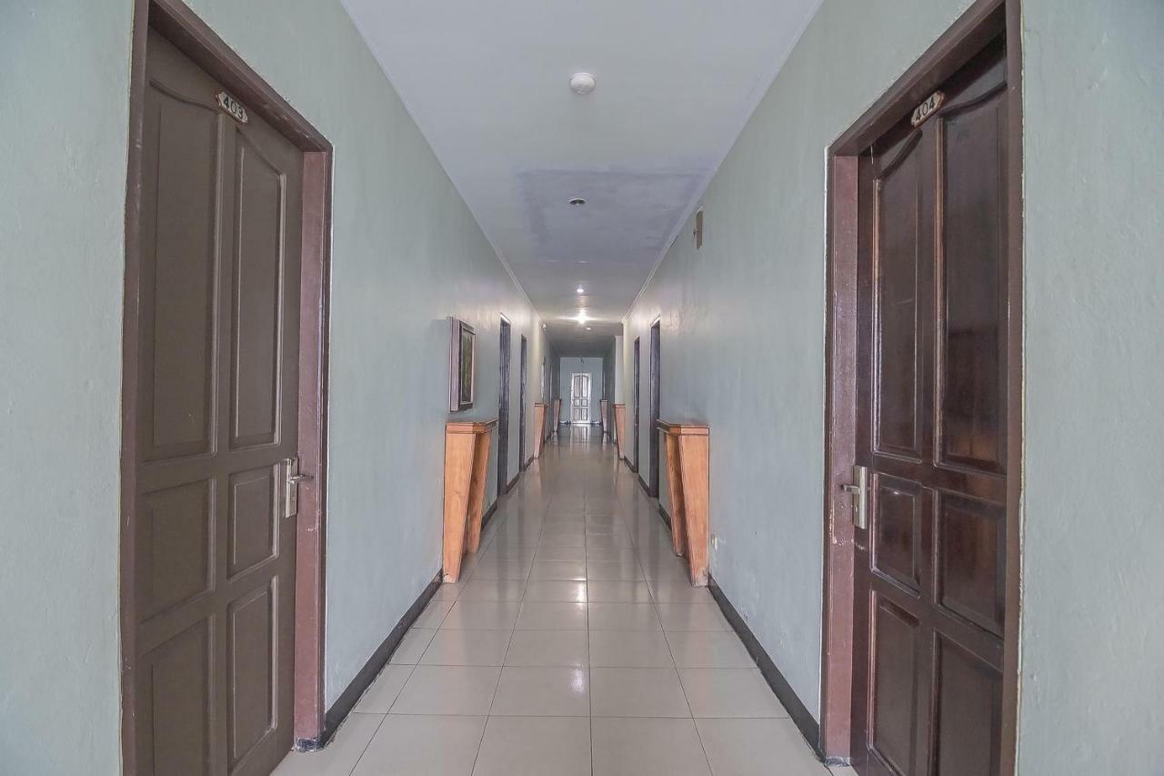 Reddoorz Syariah At Grand Taufiq Tarakan Exterior photo